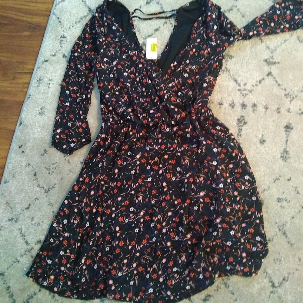 Floral "wrap"dress